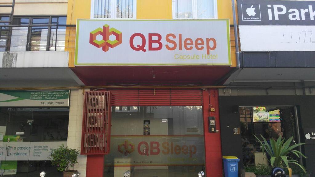 Qb Sleep Capsule Hotel Kuta Lombok Esterno foto