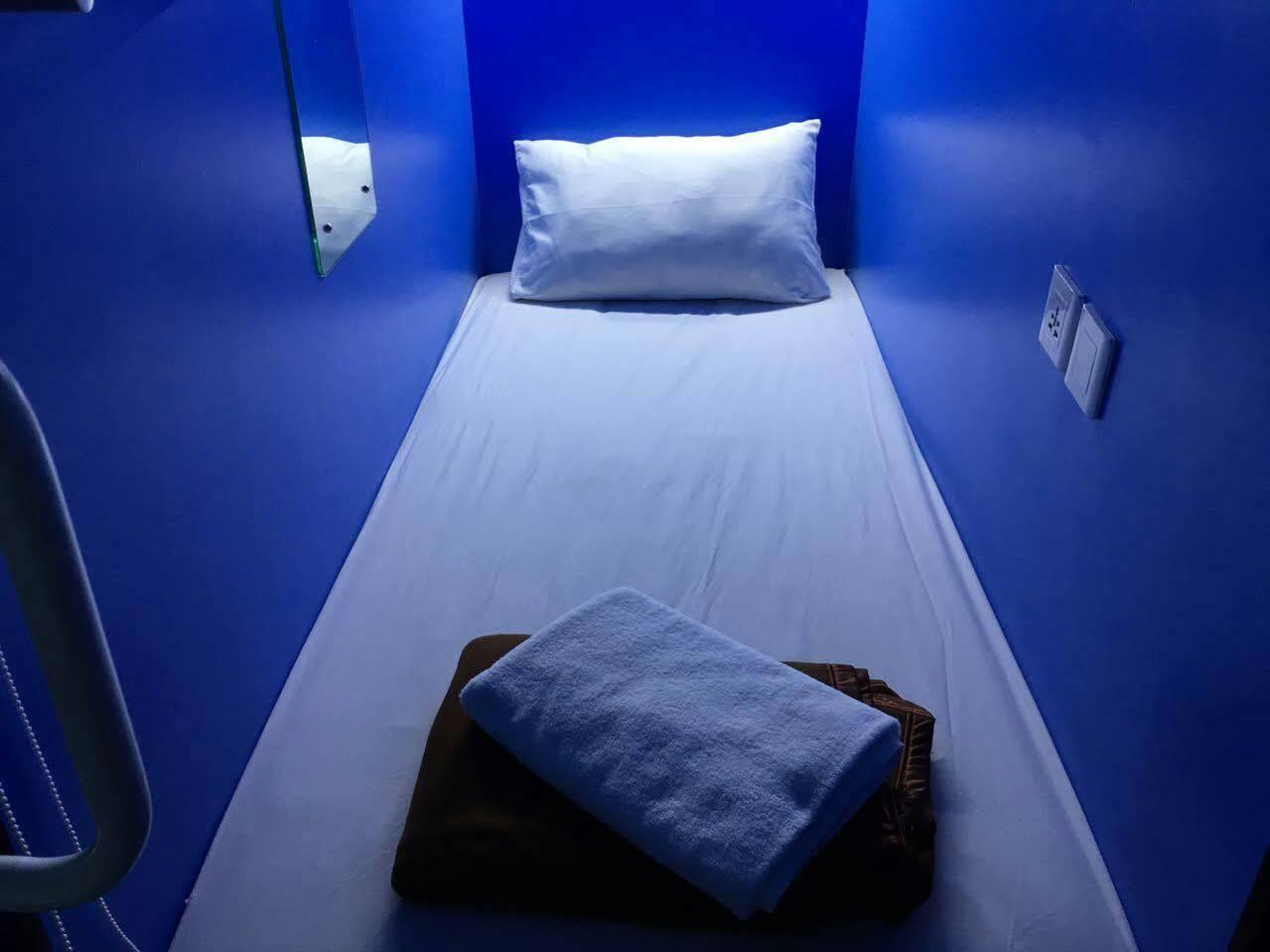 Qb Sleep Capsule Hotel Kuta Lombok Esterno foto